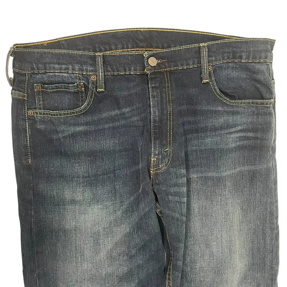 Levi’s 569 Men’s Loose Straight Fit Denim Jeans Size 36x32 Altered Hem to 30”